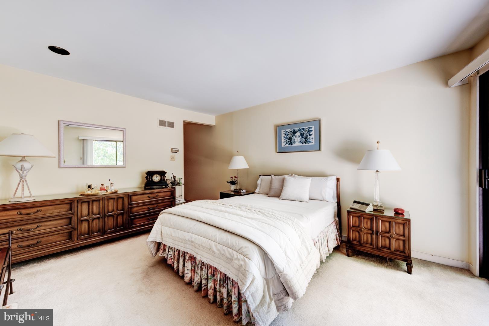 10 Llanfair Road, Unit 5 Ardmore, PA 19003 - Photo 29 of 47