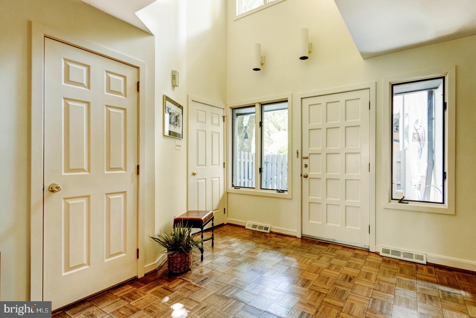 10 Llanfair Road, Unit 5 Ardmore, PA 19003 - Photo 4 of 47