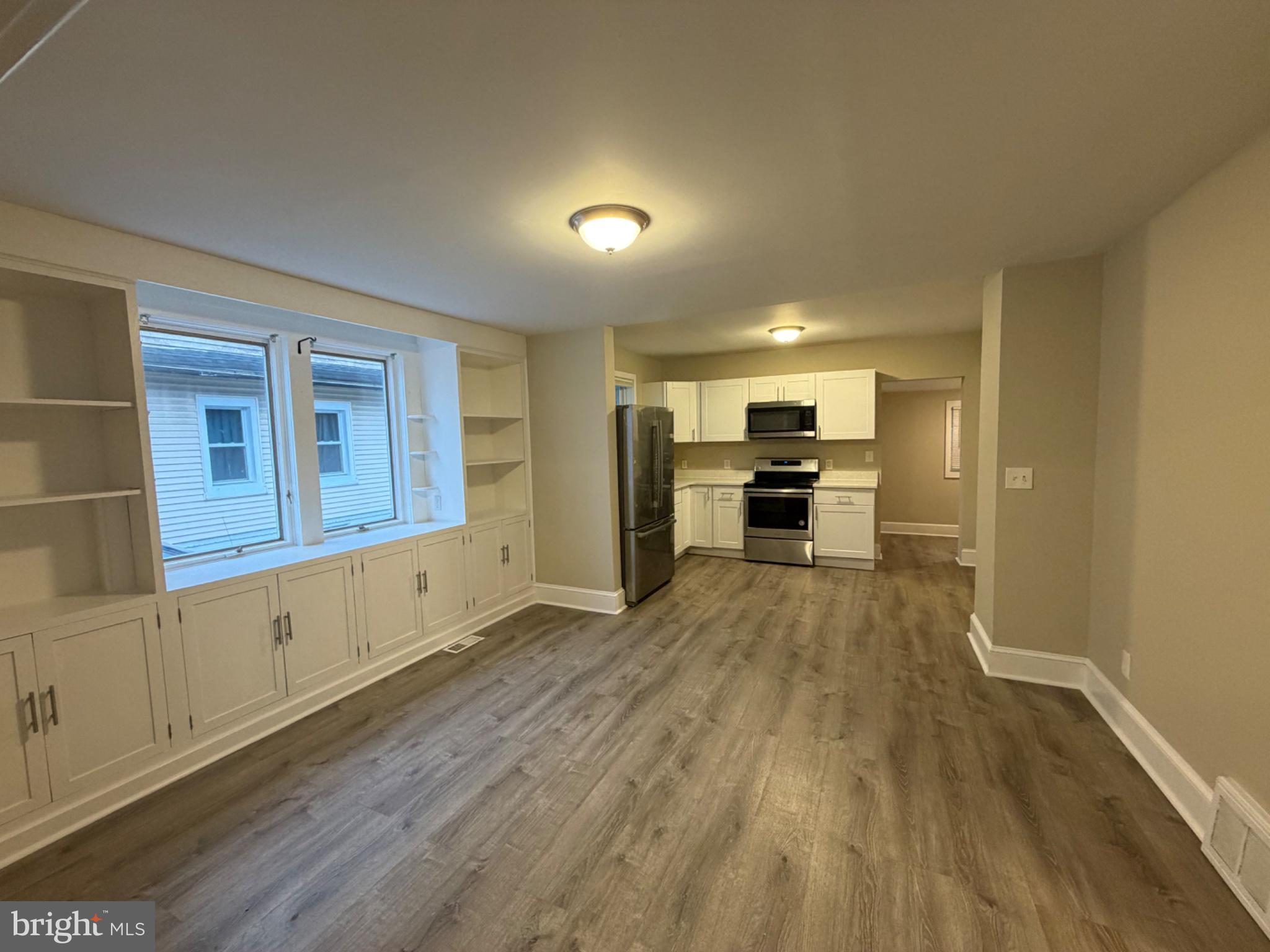704 North Lenola Road Moorestown, NJ 08057 - Photo 4 of 17 Gallery Image 4