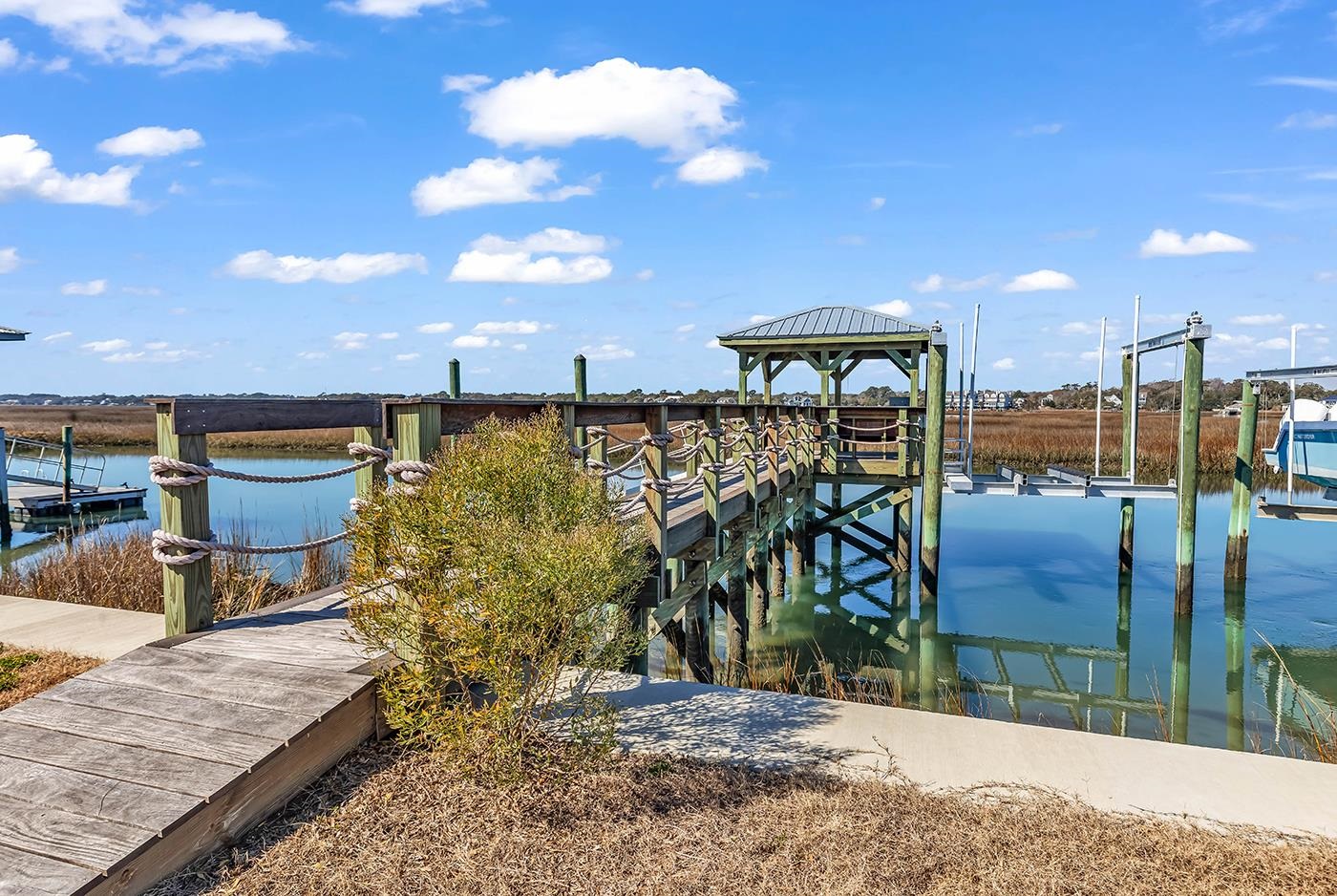664 South Dogwood Drive Murrells Inlet, SC 29576 - Photo 8 of 74