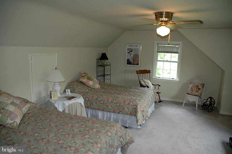 101 West Roseville Road Lancaster, PA 17601 - Photo 6 of 14 Gallery Image 6