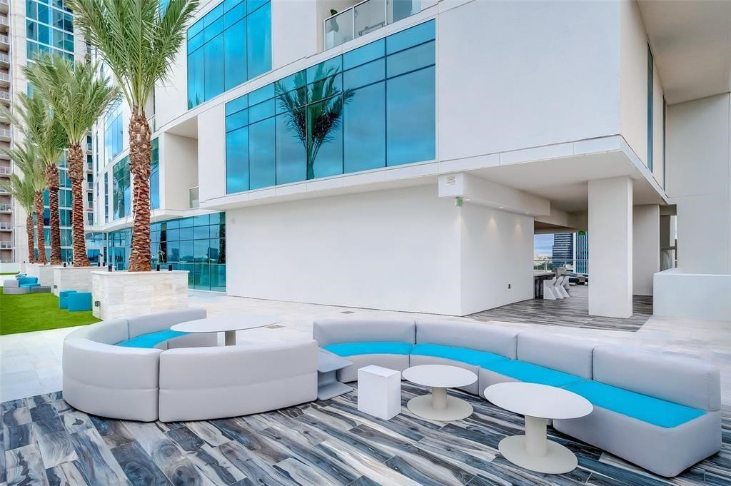 4521 San Felipe Street, Unit 2602 Houston, TX 77027 - Photo 32 of 41