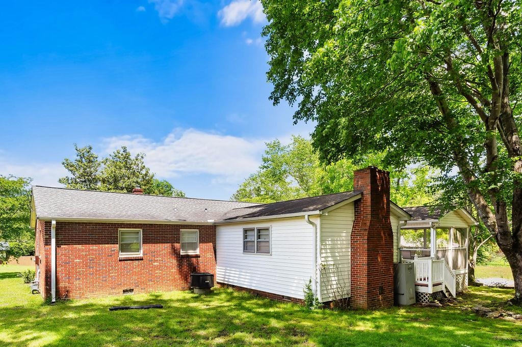208 Catawba Street Union, SC 29379 - Photo 25 of 29