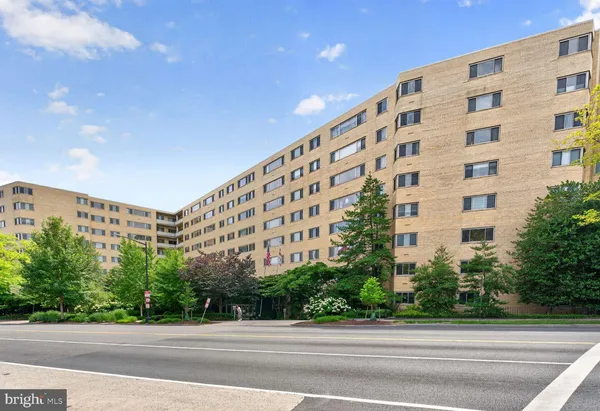 $219,000 | 4600 Connecticut Avenue Northwest, Unit 701, Washington, DC 20008