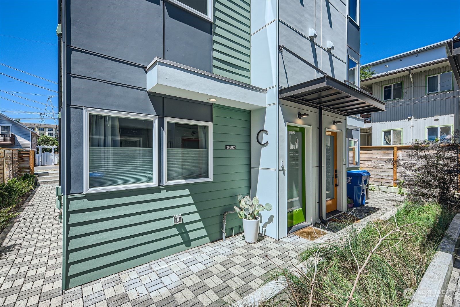 3638 36th Avenue South, Unit C Seattle, WA 98144 - Photo 1 of 25