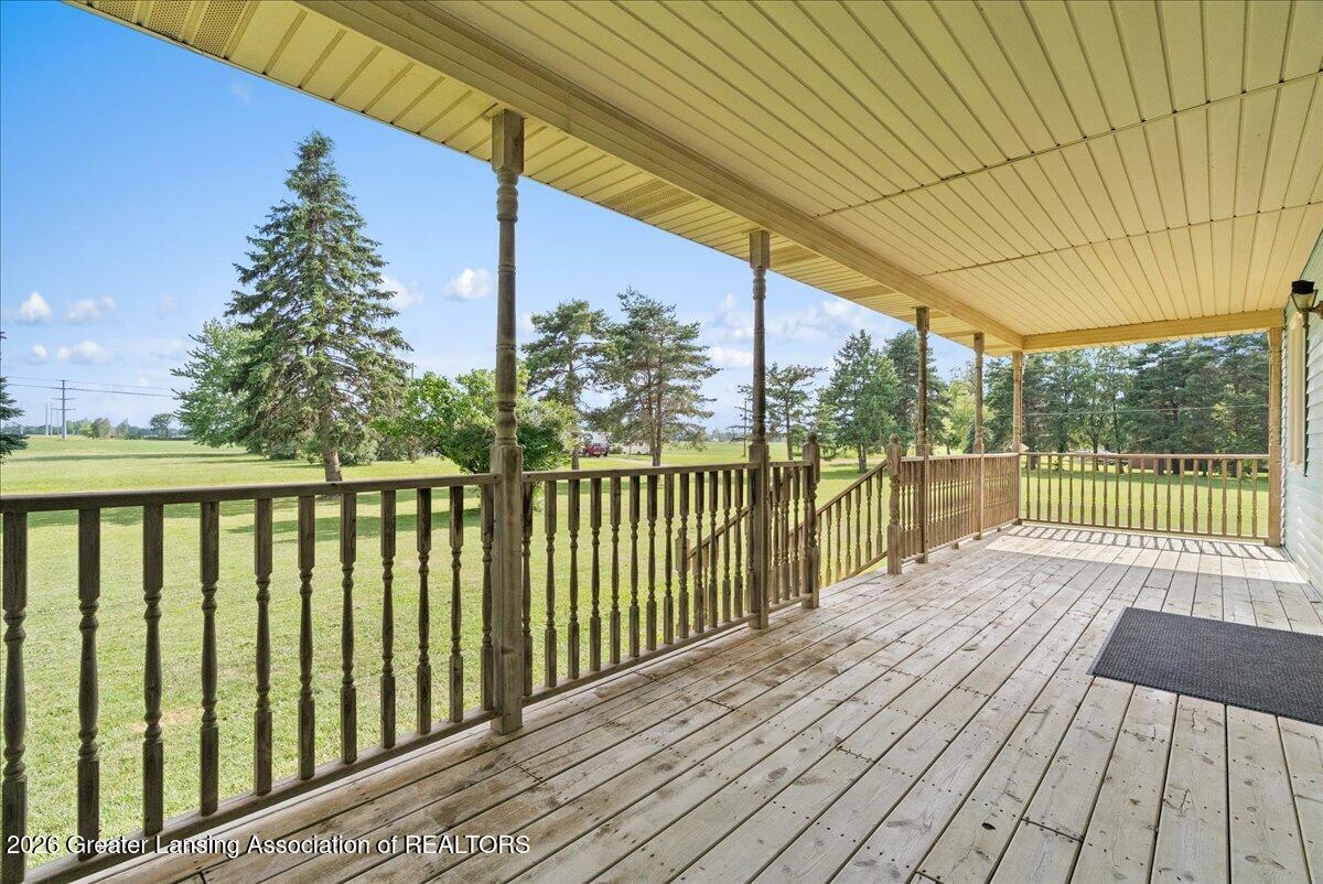 1281 East Walker Road St. Johns, MI 48879 - Photo 7 of 45 07-Media Jett - 32