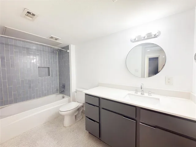 $925 | 4526 Munger Avenue, Unit 212, Dallas, TX 75204