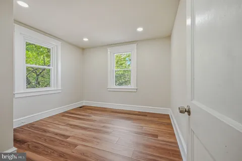 $374,900 | 414 West 28th Street, Wilmington, DE 19802