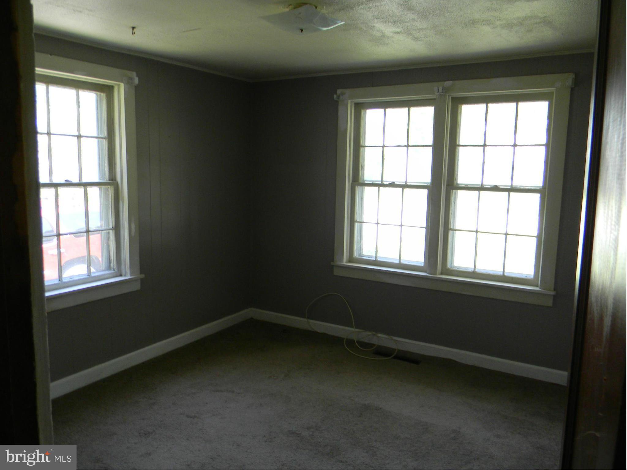 2317 Blue Ball Road Elkton, MD 21921 - Photo 14 of 17 Living Room