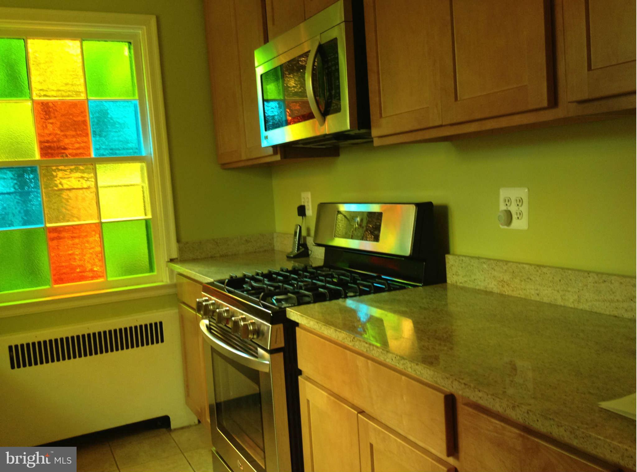 1229 Southview Road Baltimore, MD 21218 - Photo 8 of 20 Kitchen
