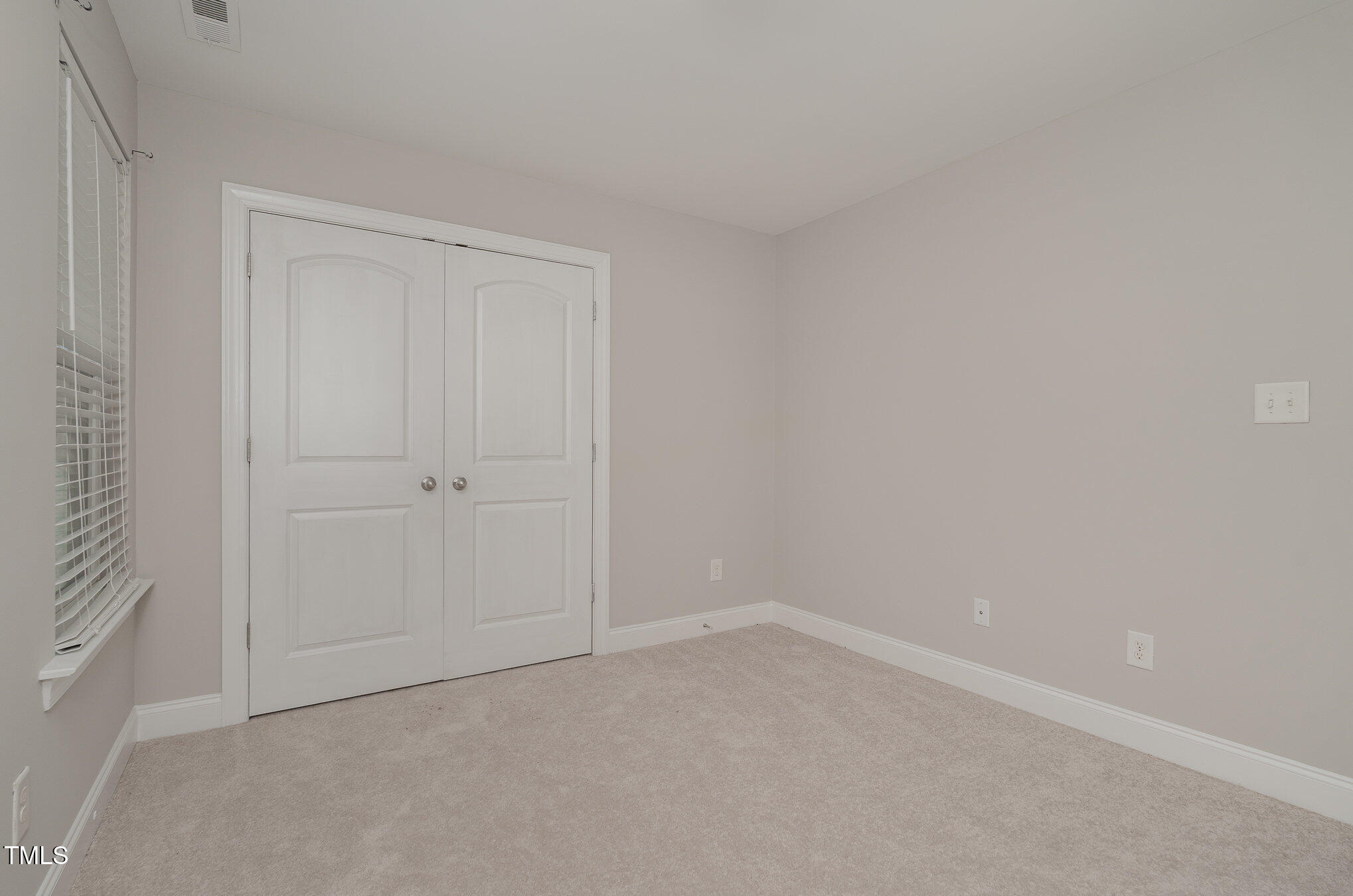 3529 Eastern Branch Road Raleigh, NC 27610 - Photo 24 of 29 an empty room with a empty space