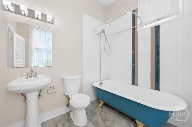 $2,650 | 1314 Lincoln Street, Savannah, GA 31401