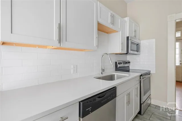 $2,650 | 1314 Lincoln Street, Savannah, GA 31401