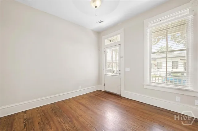 $2,650 | 1314 Lincoln Street, Savannah, GA 31401