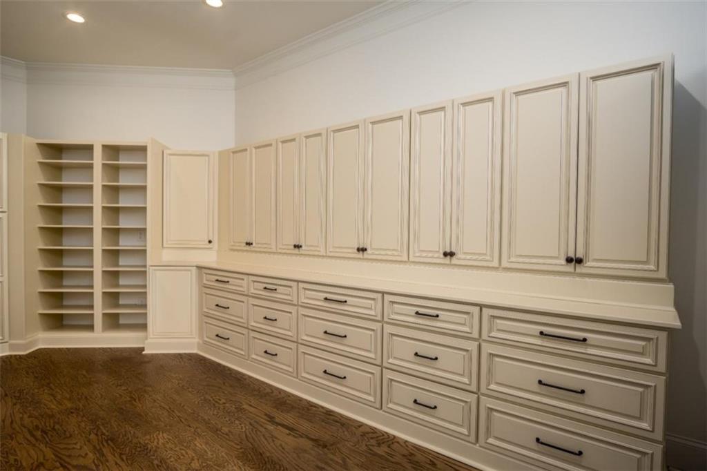 1 Cox Road Roswell, GA 30075 - Photo 26 of 30 a view of an empty room with a window
