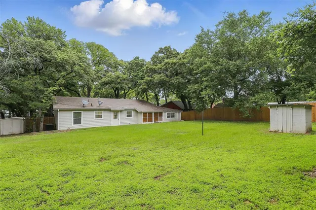 $2,750 | 9337 Heron Drive, Fort Worth, TX 76108