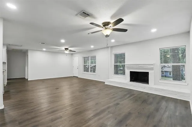 $2,750 | 9337 Heron Drive, Fort Worth, TX 76108