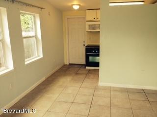 2616 Sarno Road Melbourne, FL 32935 - Photo 6 of 12 Livingroom