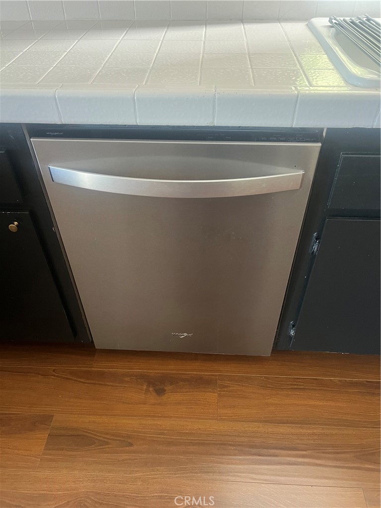 13331 Moorpark Street, Unit 110 Sherman Oaks, CA 91423 - Photo 13 of 32 a view of a closet