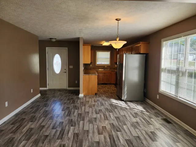 $1,500 | 216 Indian Springs Circle, Manchester, TN 37355