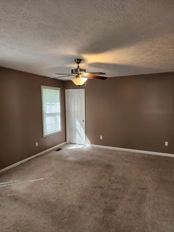 $1,500 | 216 Indian Springs Circle, Manchester, TN 37355