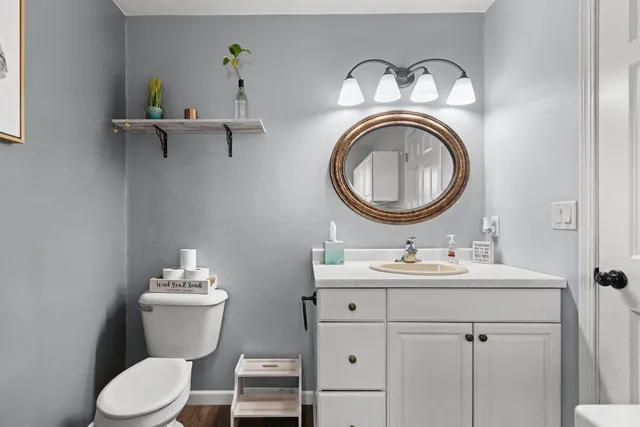 $379,900 | 2402 Old Ivy Road, De Pere, WI 54115