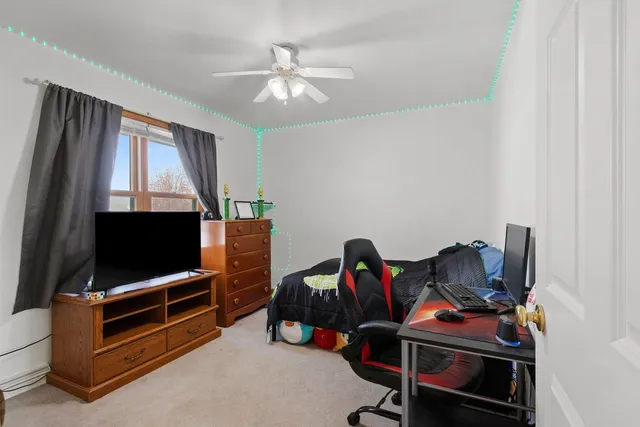 $379,900 | 2402 Old Ivy Road, De Pere, WI 54115