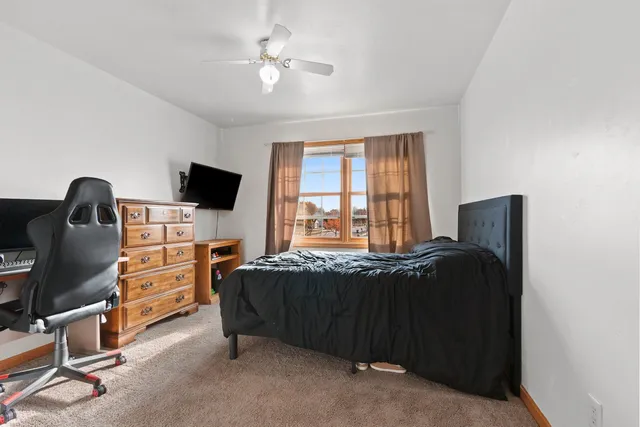 $379,900 | 2402 Old Ivy Road, De Pere, WI 54115