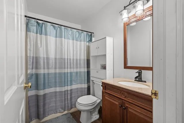 $379,900 | 2402 Old Ivy Road, De Pere, WI 54115