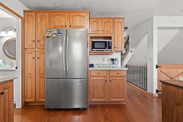 $379,900 | 2402 Old Ivy Road, De Pere, WI 54115