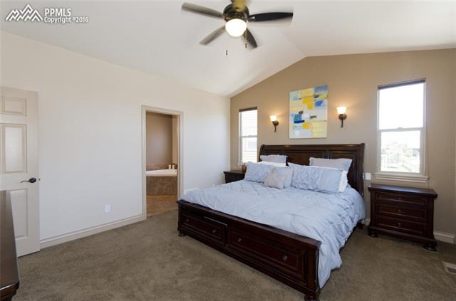 943 Spectrum Loop Colorado Springs, CO 80921 - Photo 10 of 26