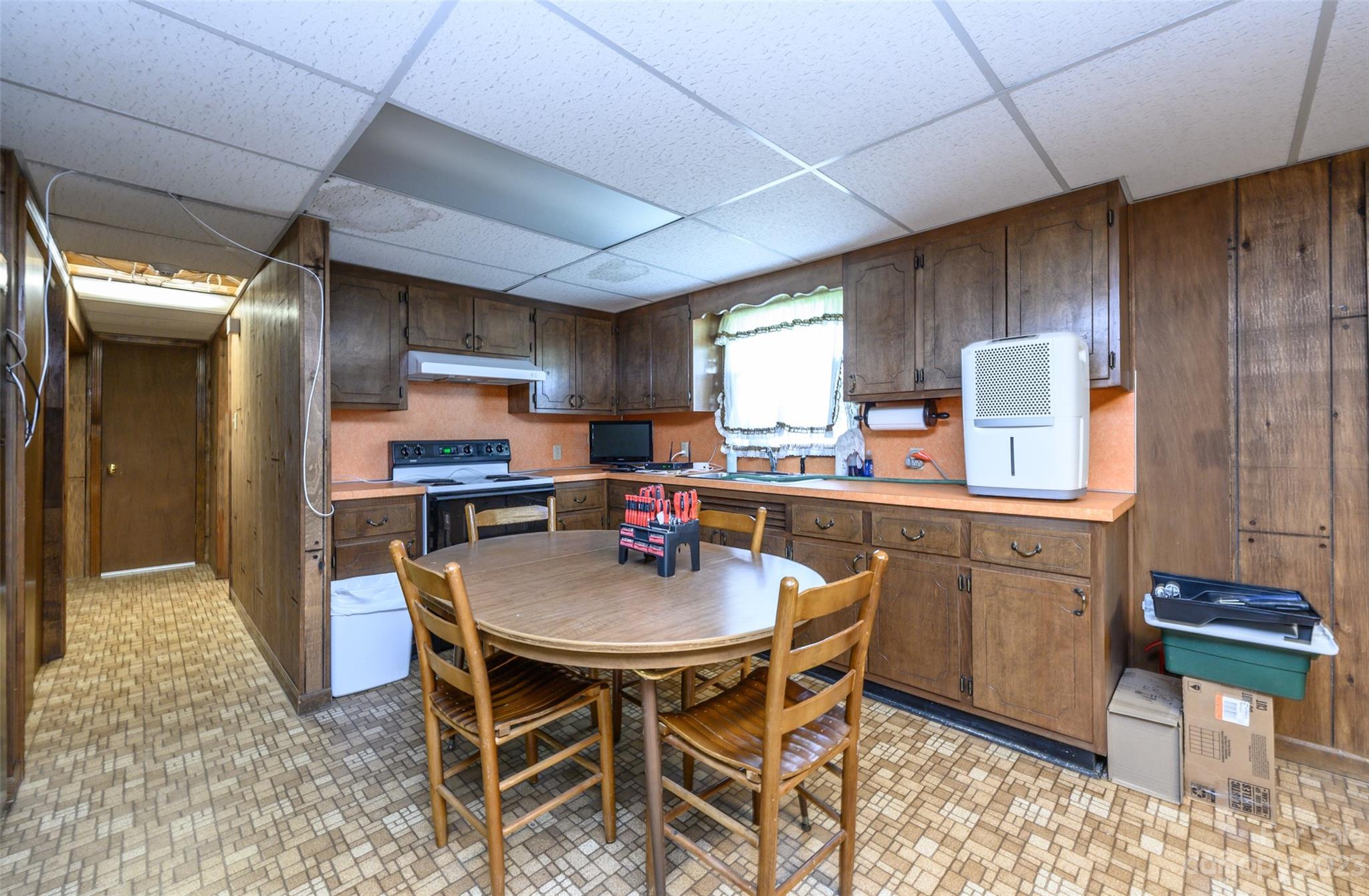 7723 Shoupes Grove Road Hickory, NC 28602 - Photo 28 of 37 Gallery Image 28