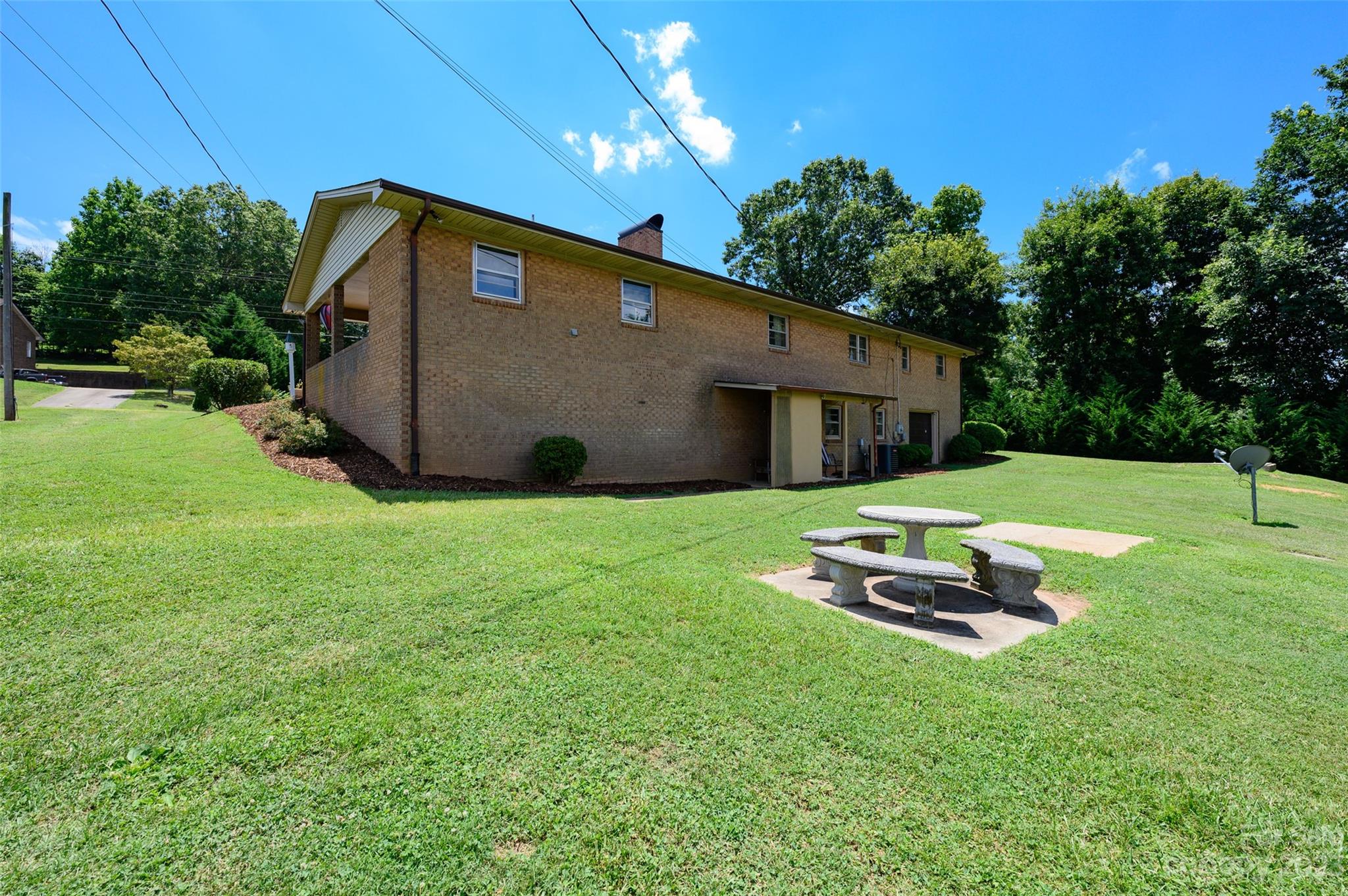 7723 Shoupes Grove Road Hickory, NC 28602 - Photo 34 of 37 Gallery Image 34