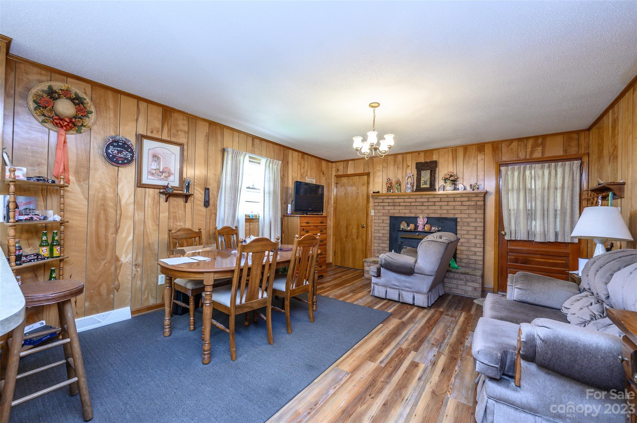 7723 Shoupes Grove Road Hickory, NC 28602 - Photo 6 of 37 Gallery Image 6
