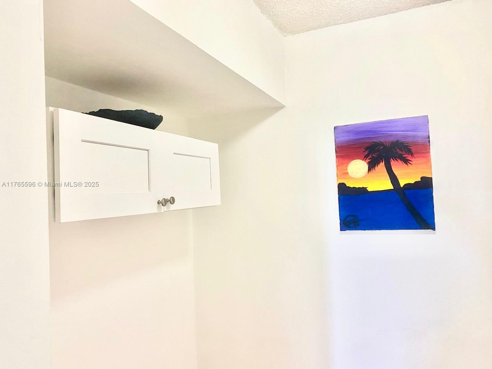 9801 Collins Avenue, Unit 8M Bal Harbour, FL 33154 - Photo 18 of 29