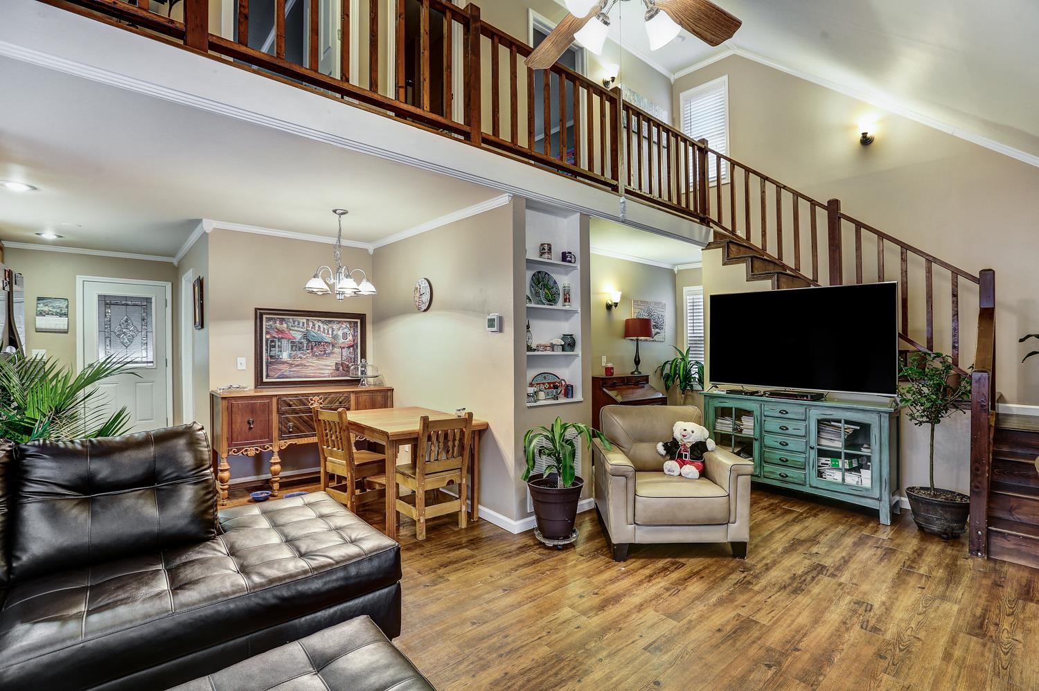 1595 Lake Logan Road Ardmore, TN 38449 - Photo 11 of 21 a living room with furniture and a flat screen tv