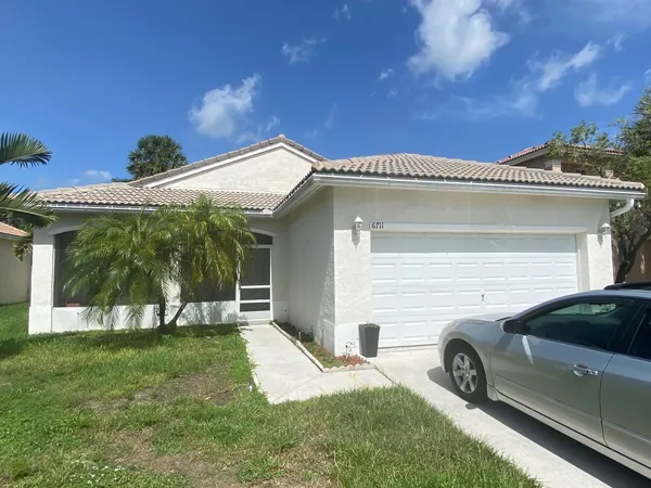 $2,700 | 6711 Stonecreek Street, Greenacres, FL 33413