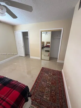 $2,250 | 319 Northeast 14th Avenue, Unit 607, Hallandale Beach, FL 33009