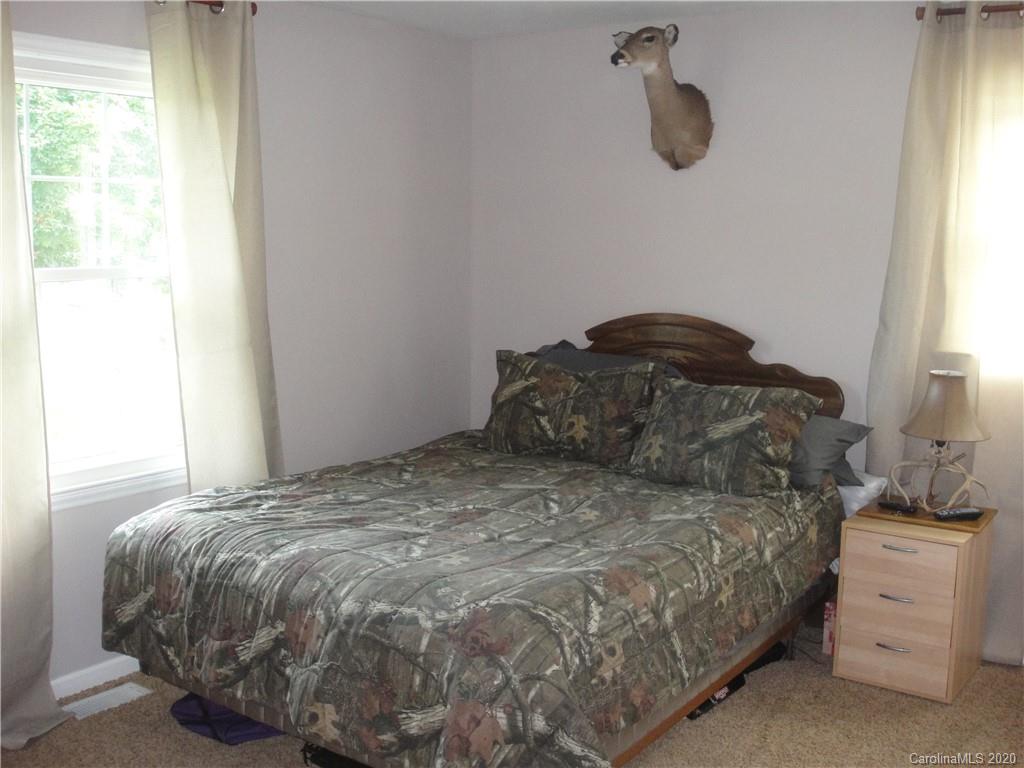 1756 Woolie Road Lincolnton, NC 28092 - Photo 12 of 21 Gallery Image 12