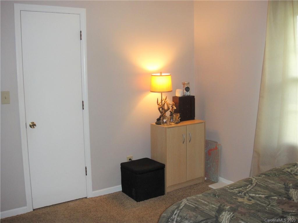 1756 Woolie Road Lincolnton, NC 28092 - Photo 13 of 21 Gallery Image 13