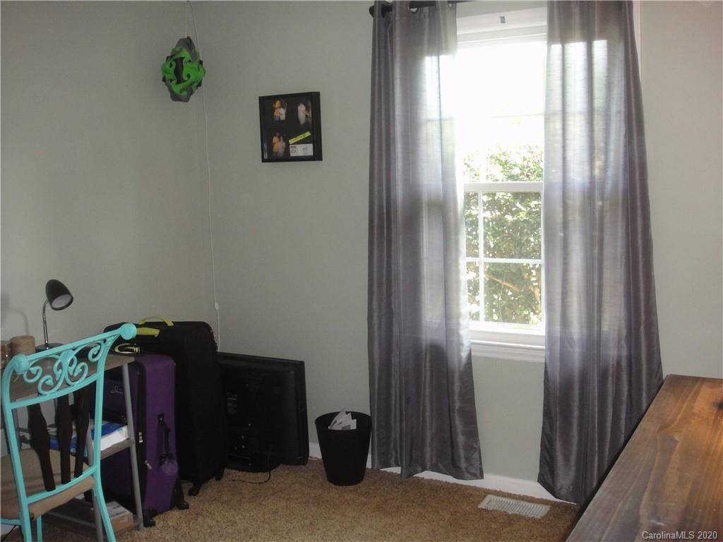 1756 Woolie Road Lincolnton, NC 28092 - Photo 15 of 21 Gallery Image 15
