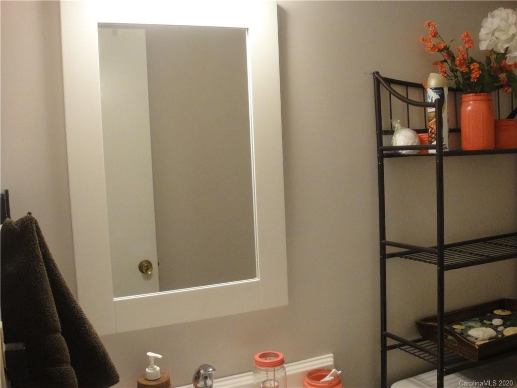1756 Woolie Road Lincolnton, NC 28092 - Photo 20 of 21 Gallery Image 20