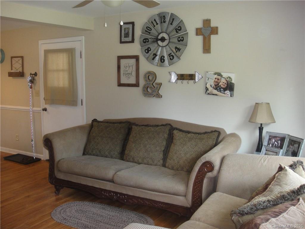 1756 Woolie Road Lincolnton, NC 28092 - Photo 5 of 21 Gallery Image 5