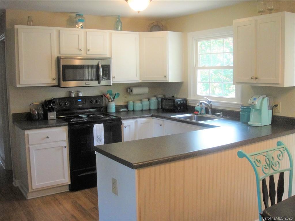 1756 Woolie Road Lincolnton, NC 28092 - Photo 8 of 21 Gallery Image 8