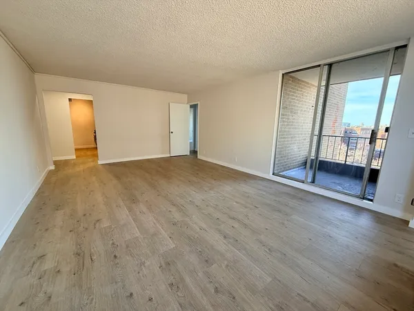 $4,000 | 44 Washington Street, Unit 901, Brookline, MA 02445