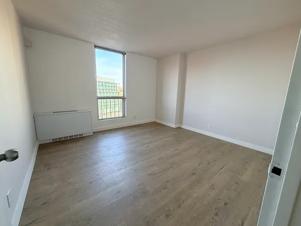 $4,000 | 44 Washington Street, Unit 901, Brookline, MA 02445