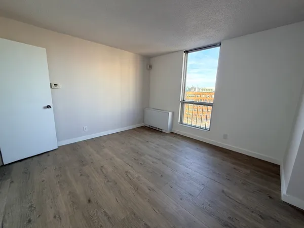 $4,000 | 44 Washington Street, Unit 901, Brookline, MA 02445