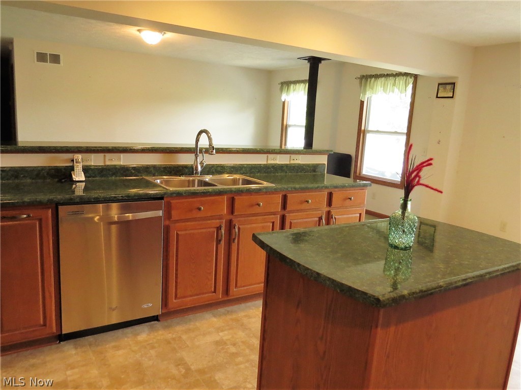 4100 Mayham Road Northeast Carrollton, OH 44615 - Photo 4 of 34 Gallery Image 4