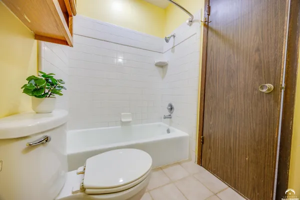 $229,000 | 2711 West 24th Terrace, Lawrence, KS 66047