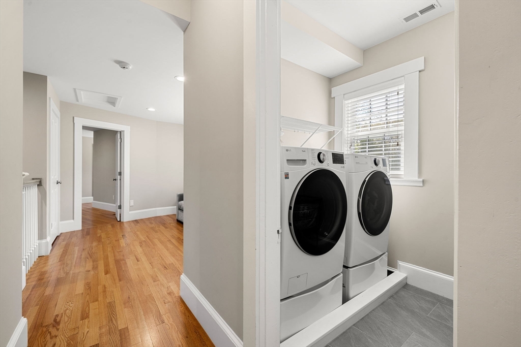 275 South Main Street Andover, MA 01810 - Photo 28 of 39
